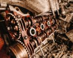engine camshaft and timing chain